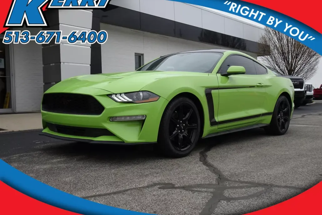 2020 Ford Mustang EcoBoost photo 1