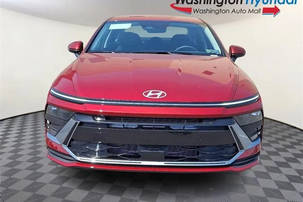 2025 Hyundai Sonata SE photo 1