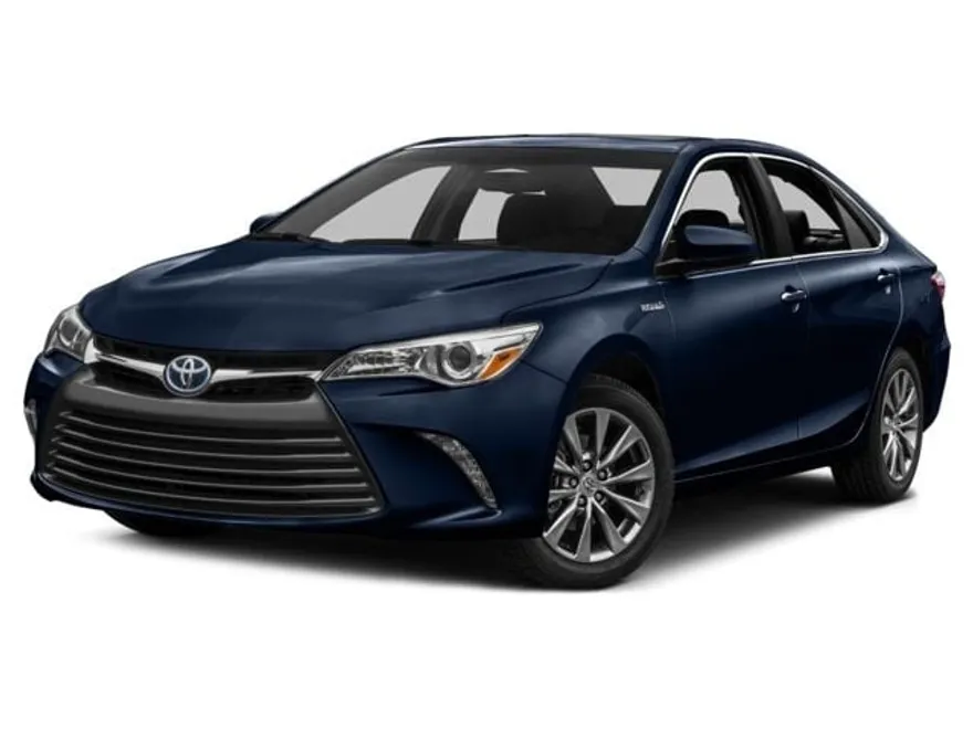 2016 Toyota Camry Hybrid LE photo 1