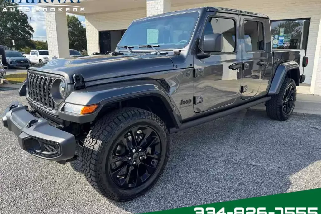2025 Jeep Gladiator Sport photo 1