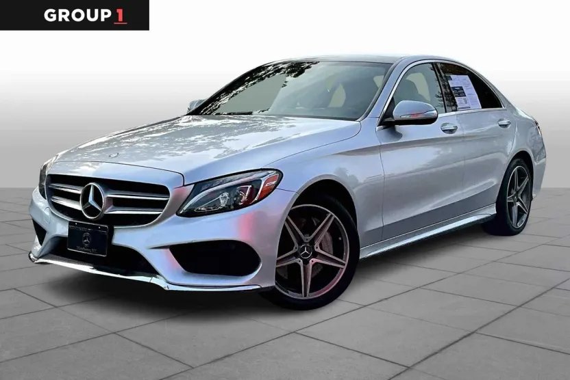 2015 Mercedes Benz C 300 Sport photo 1