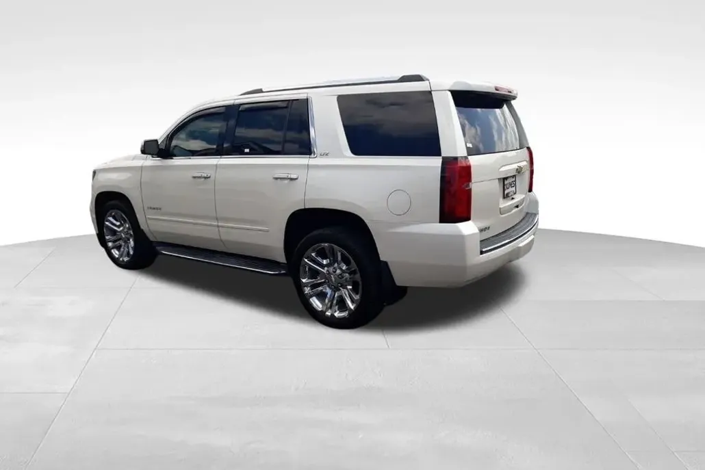2015 Chevrolet Tahoe LTZ photo 1