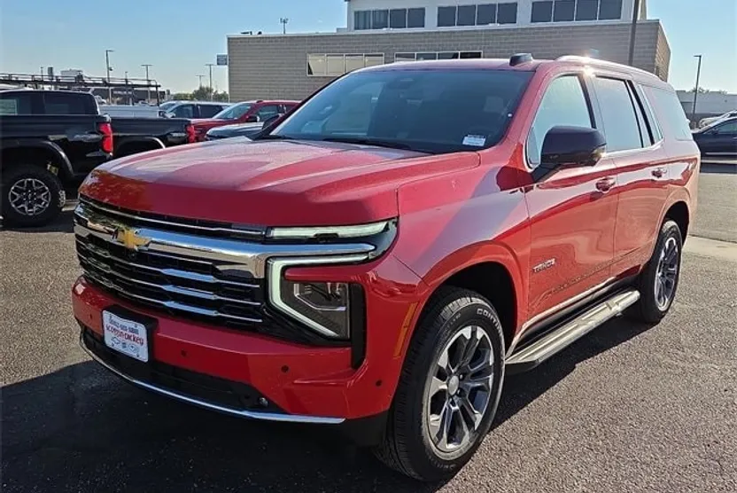 2025 Chevrolet Tahoe LT photo 1