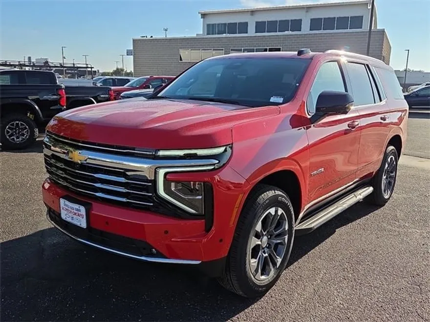 2025 Chevrolet Tahoe LT photo 1
