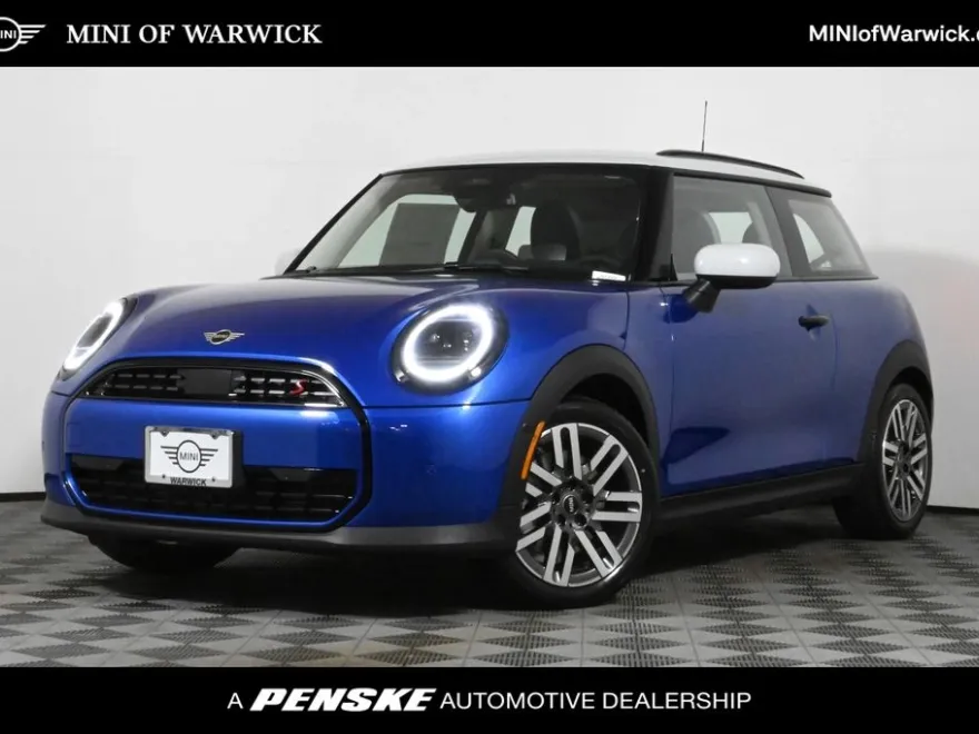 2025 Mini Cooper Signature photo 1