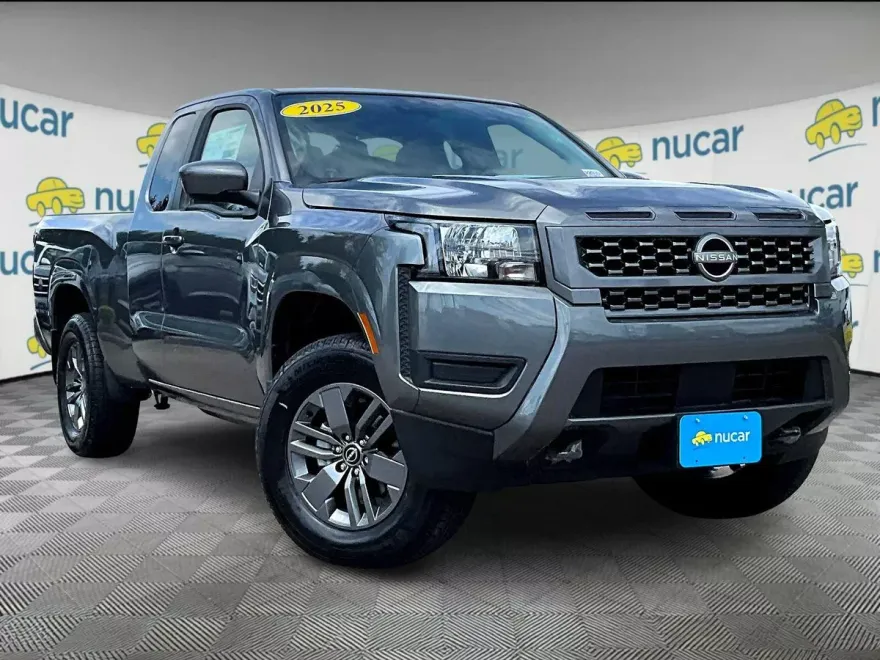 2025 Nissan Frontier SV photo 1