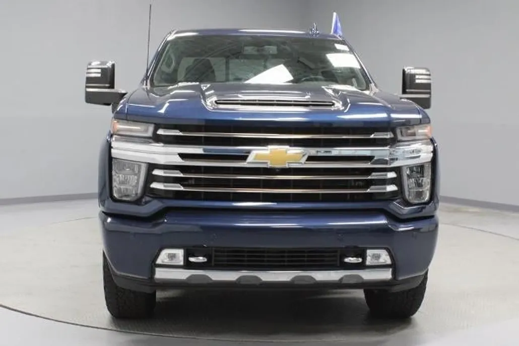 2022 Chevrolet Silverado 3500HD High Country photo 1