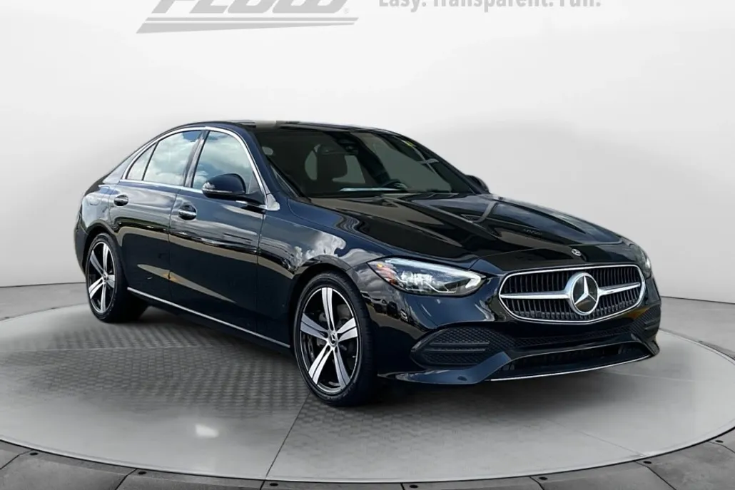 2022 Mercedes Benz C 300 photo 1