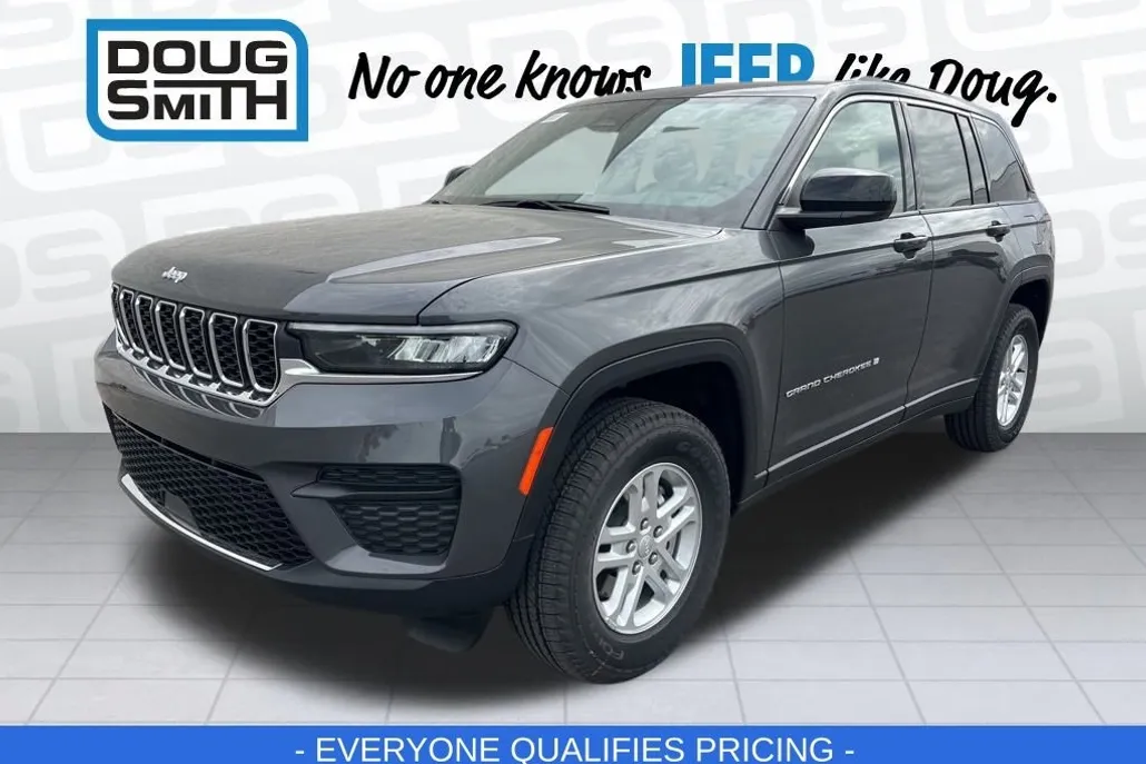 2025 Jeep Grand Cherokee Laredo photo 1