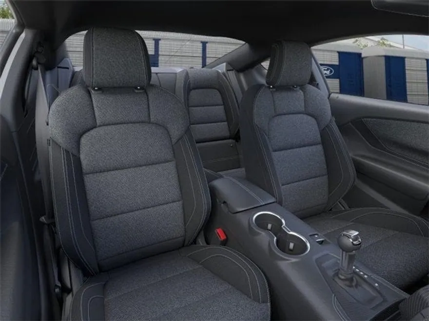 2025 Ford Mustang GT photo 9
