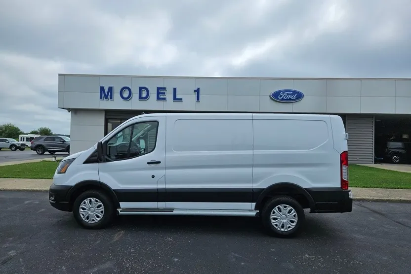 2024 Ford Transit photo 1