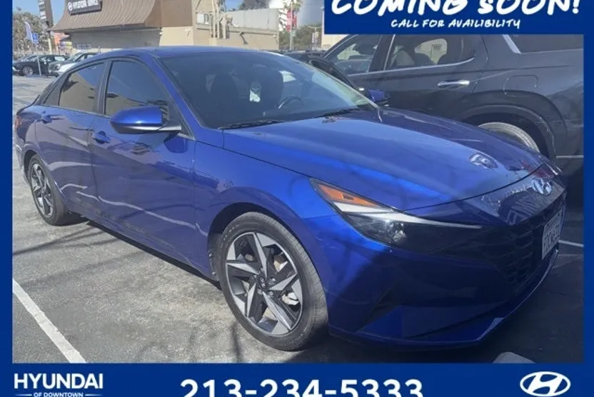 2023 Hyundai Elantra SEL Convenience photo 1