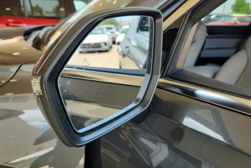 2025 Hyundai Palisade SEL photo 8