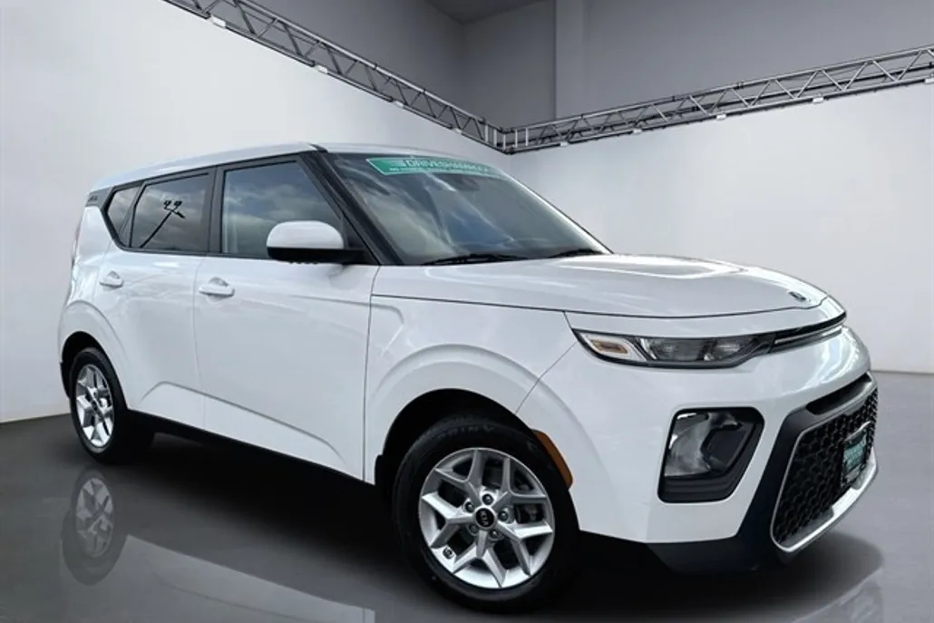 2020 Kia Soul photo 1