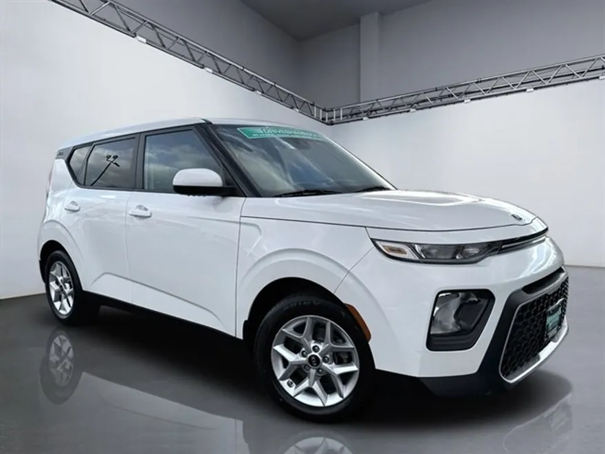 2020 Kia Soul photo 1