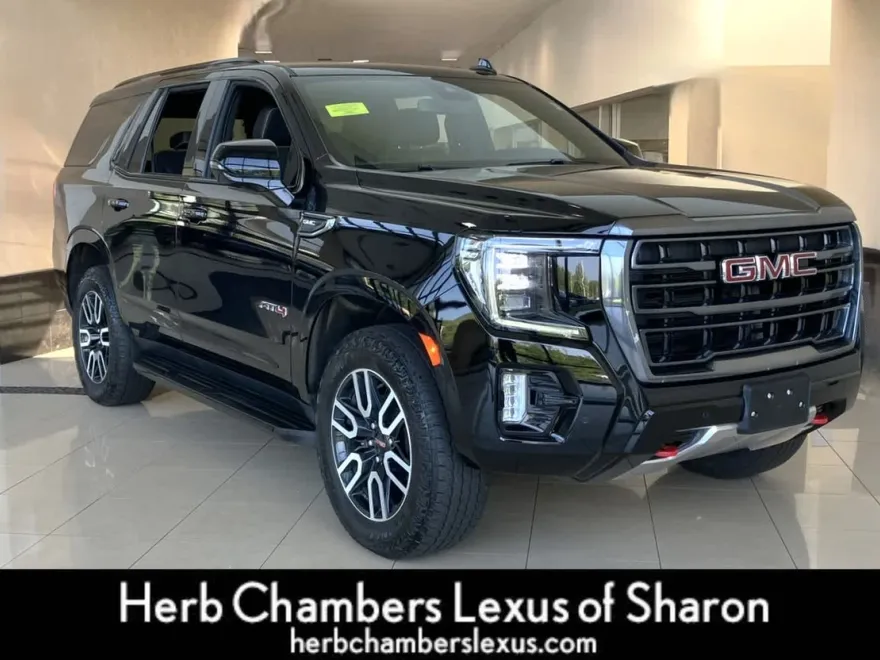 2024 Gmc Yukon AT4 photo 1