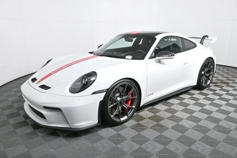 2022 Porsche 911 GT3 Coupe photo 1