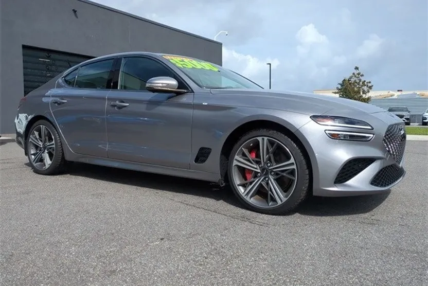 2025 Genesis G70 3.3T Sport Advanced photo 1