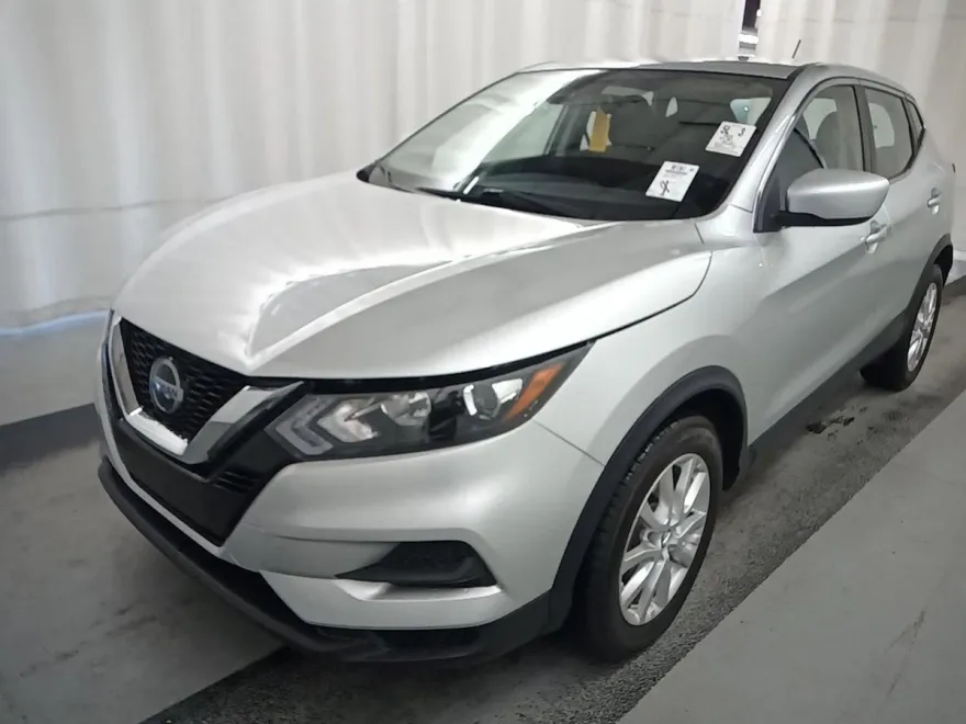 2022 Nissan Rogue Sport S photo 1