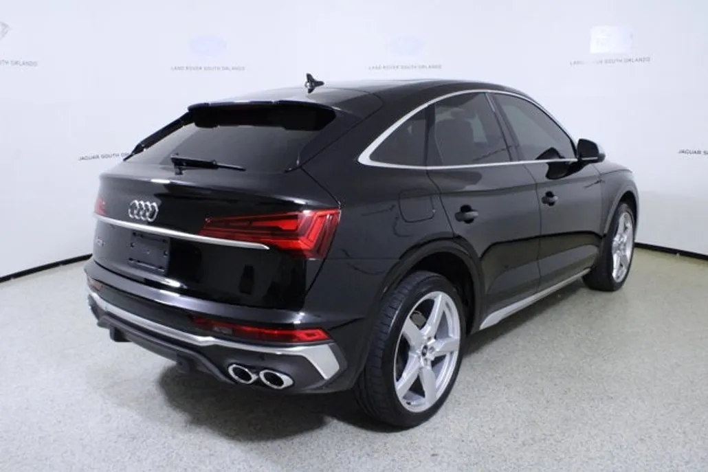 2022 Audi SQ5 Premium photo 1