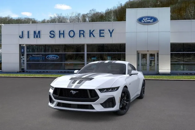 2025 Ford Mustang GT photo 1