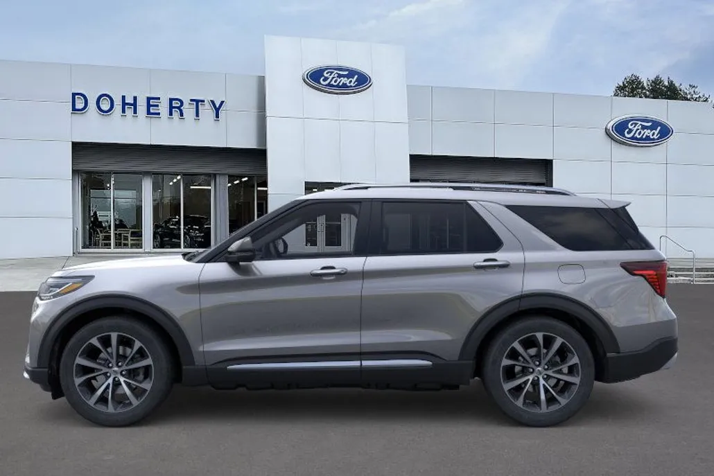 2025 Ford Explorer Platinum photo 1