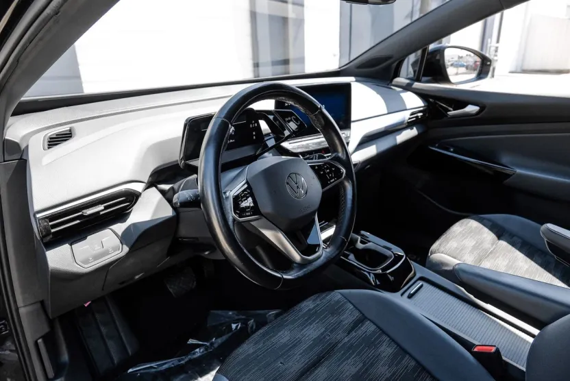 2021 Volkswagen ID.4 Pro photo 1