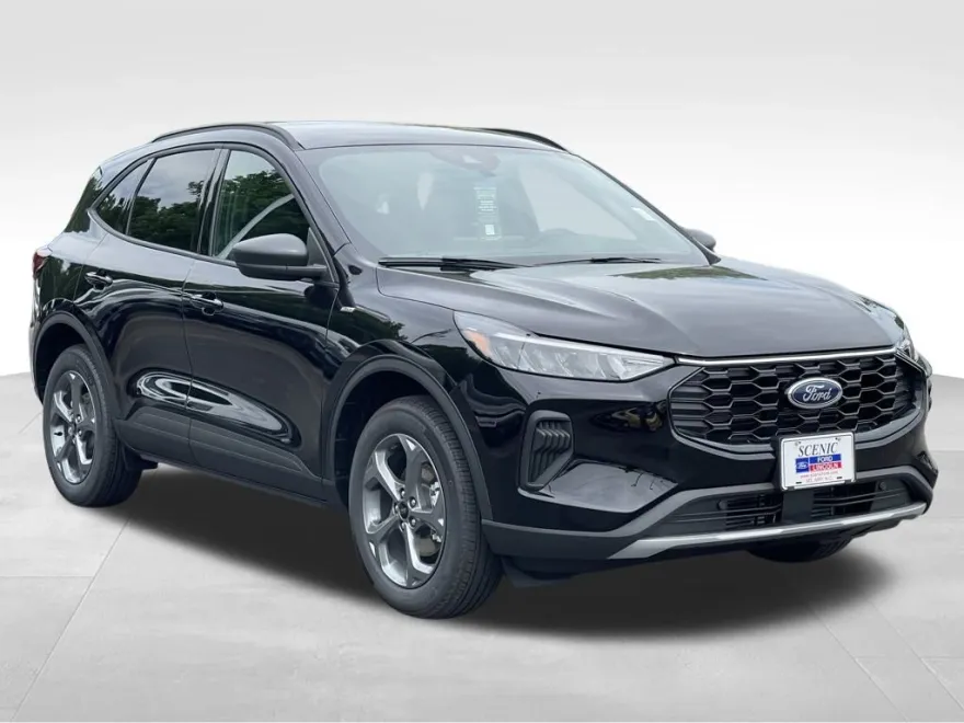 2025 Ford Escape ST-Line photo 1