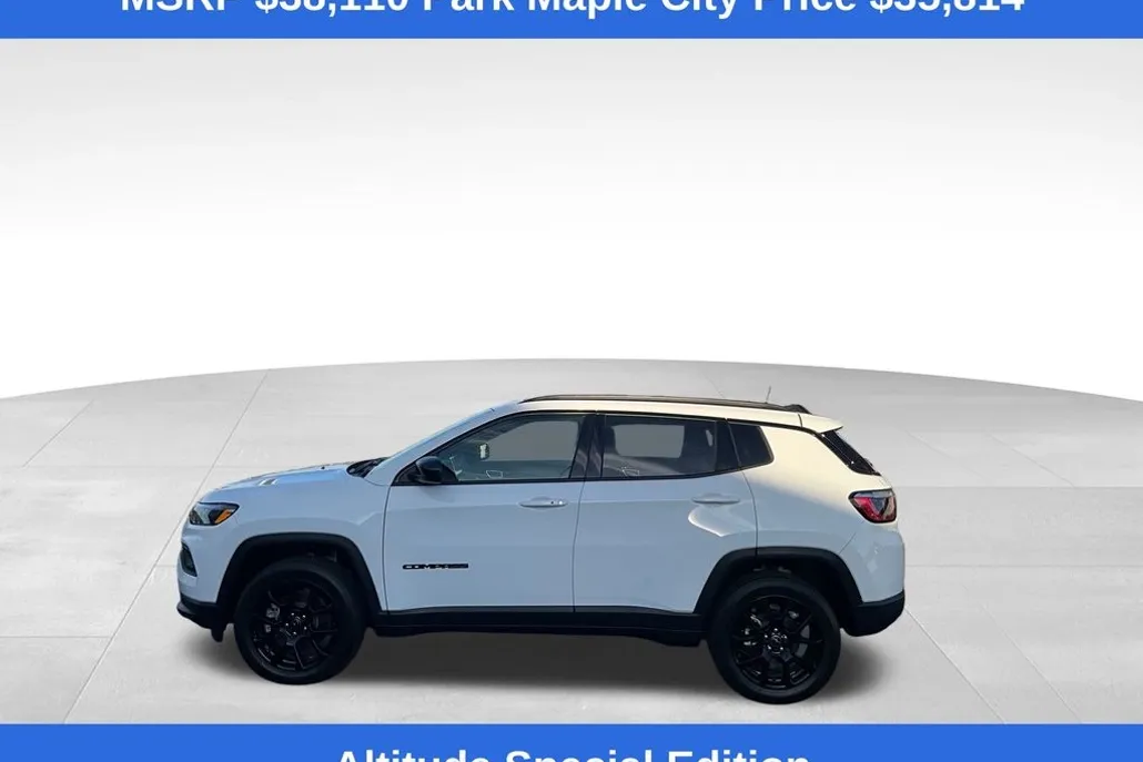 2025 Jeep Compass Latitude Altitude Special Edition photo 1