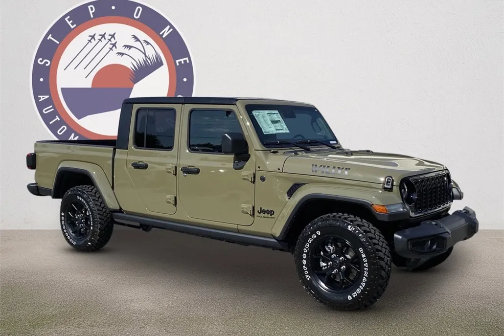 2025 Jeep Gladiator Willys photo 1