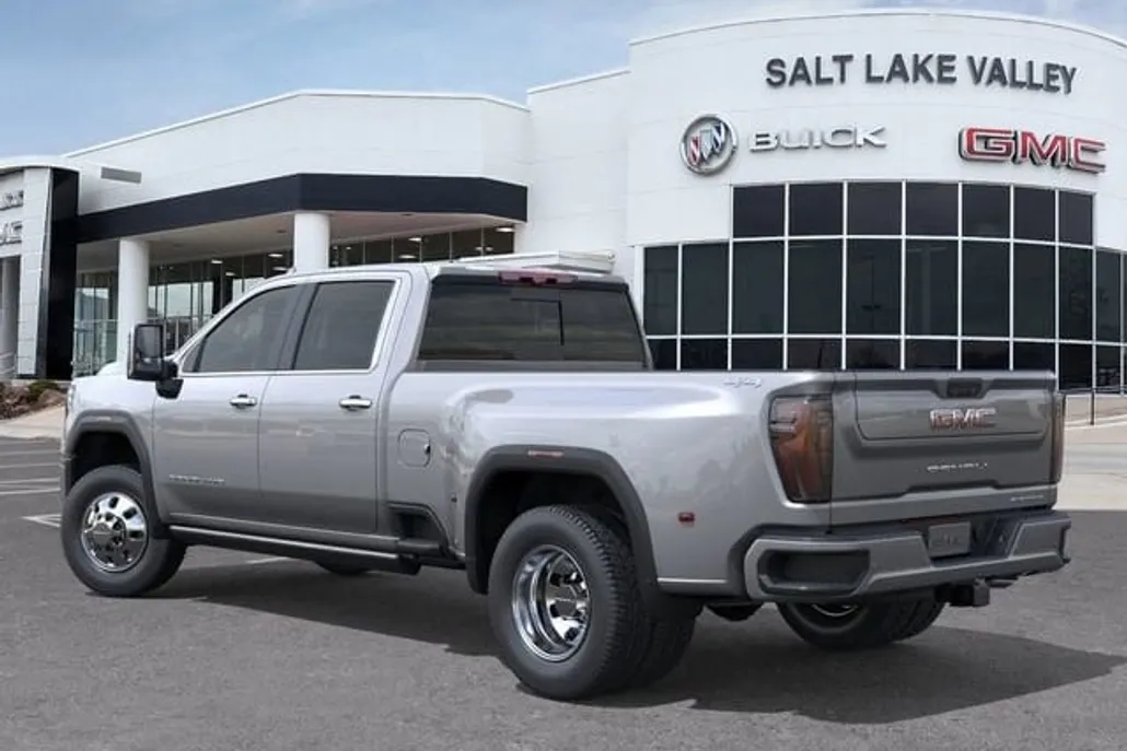 2026 Gmc Sierra 3500 HD Denali Ultimate photo 1