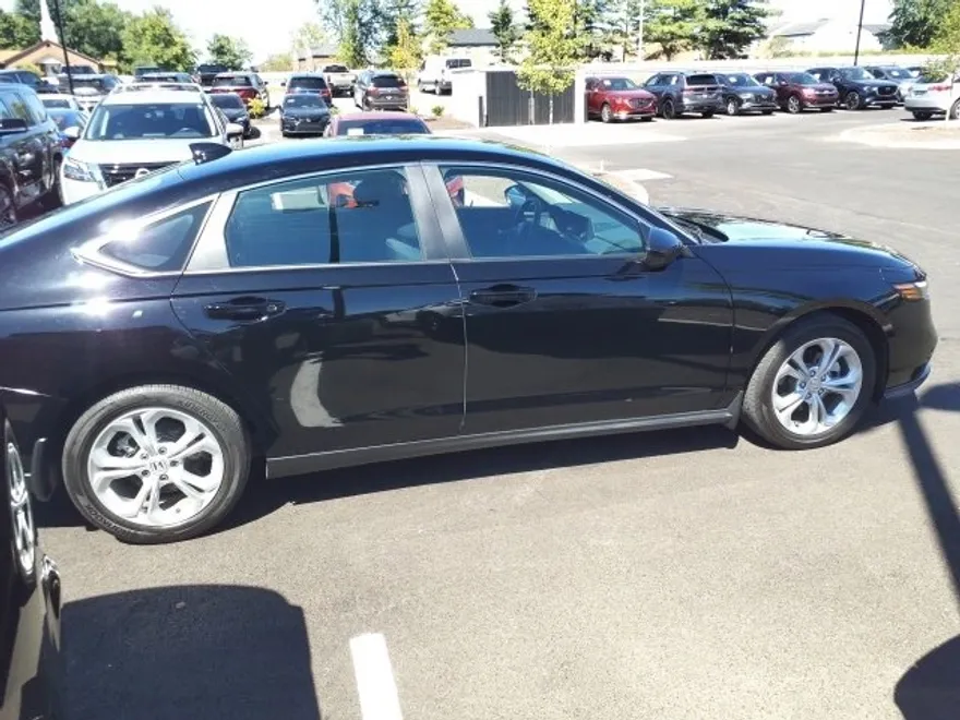 2024 Honda Accord LX photo 1