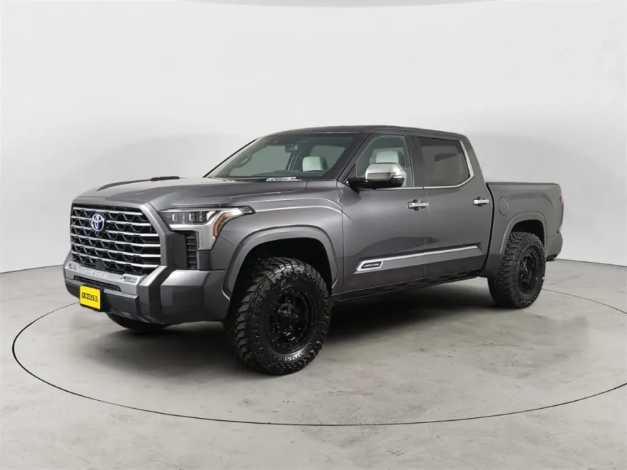 2024 Toyota Tundra CapStone photo 1