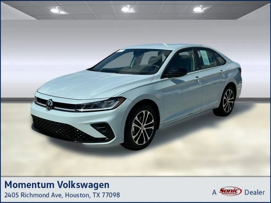2025 Volkswagen Jetta Sport photo 1