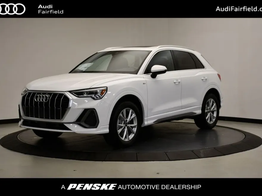 2025 Audi Q3 45 TFSI S line Premium photo 1