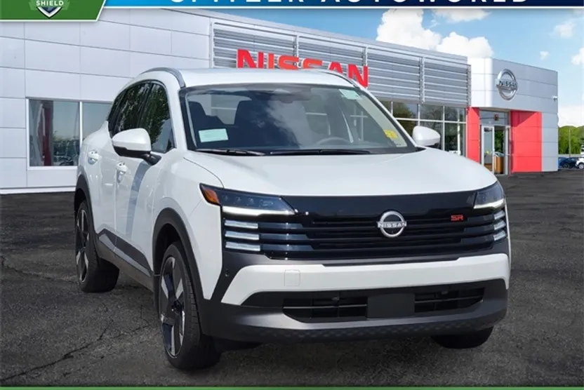 2025 Nissan Kicks SR photo 1