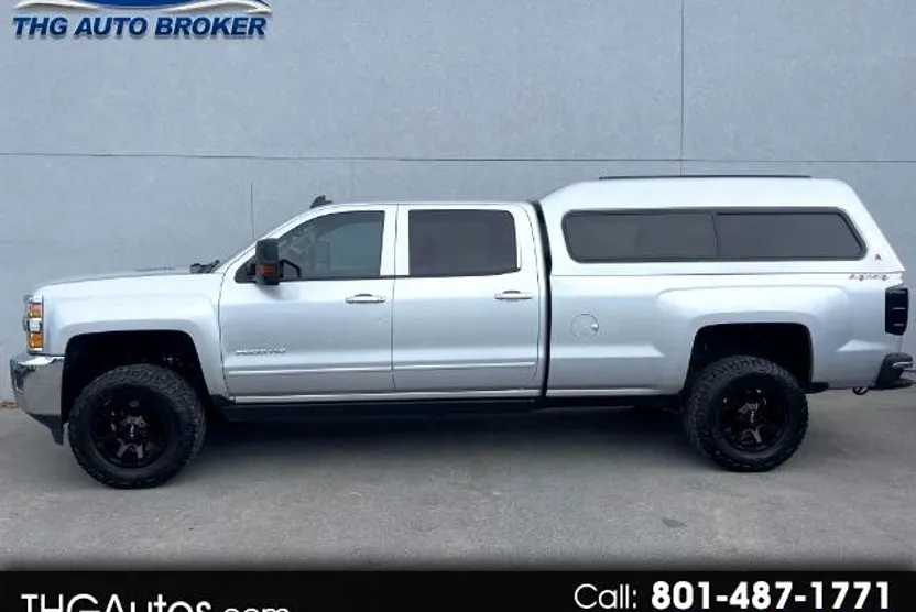 2015 Chevrolet Silverado 2500HD LT photo 1
