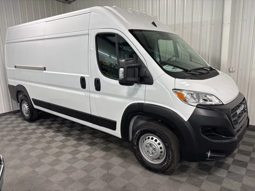 2025 Ram ProMaster 2500 photo 1