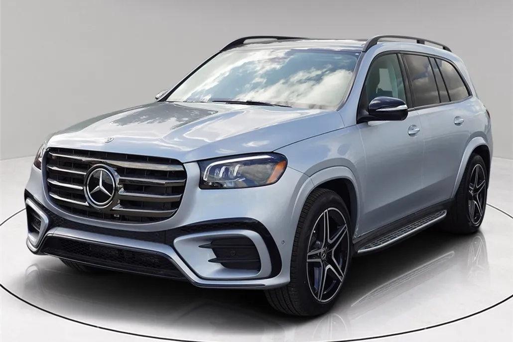 2025 Mercedes Benz GLS 450 4MATIC photo 1