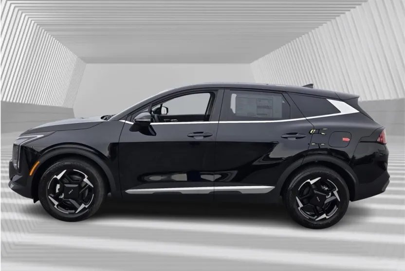2026 Kia Sportage EX photo 1