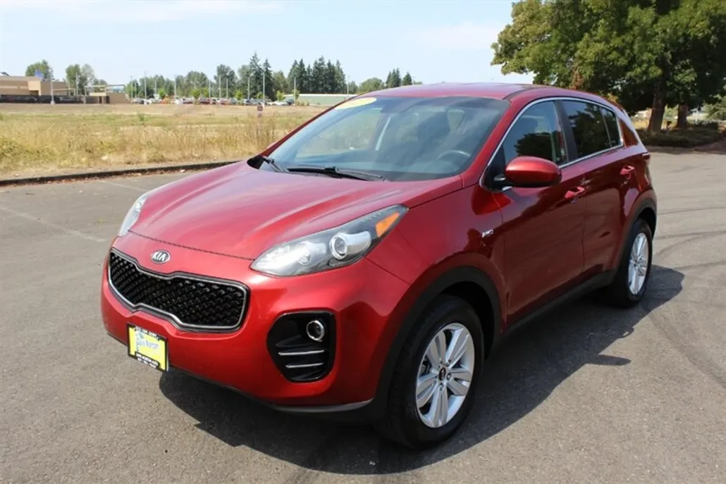 2017 Kia Sportage LX photo 1
