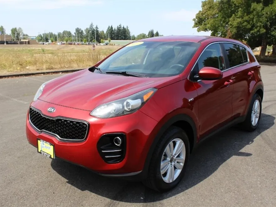 2017 Kia Sportage LX photo 1