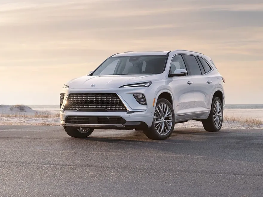 2025 Buick Enclave Sport Touring photo 1