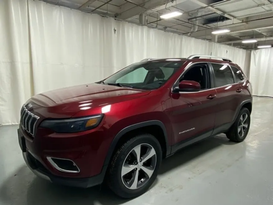 2019 Jeep Cherokee Limited photo 1