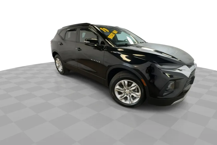 2019 Chevrolet Blazer Base photo 1