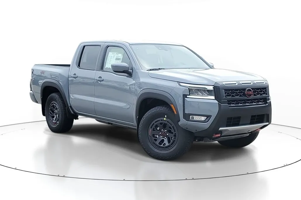 2025 Nissan Frontier Crew Cab PRO-4X photo 1