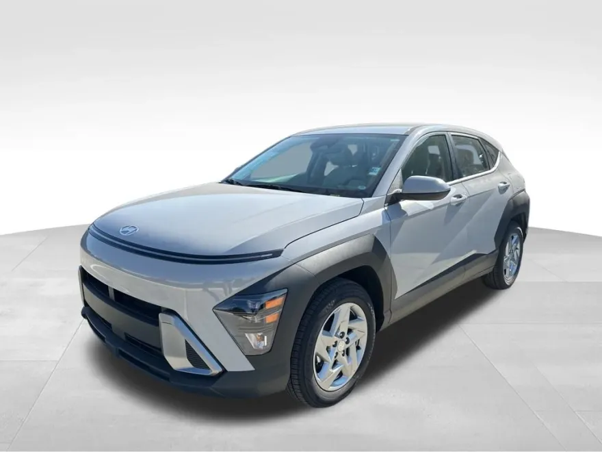 2026 Hyundai Kona SE photo 1