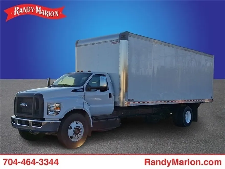 2023 Ford F-650 photo 1