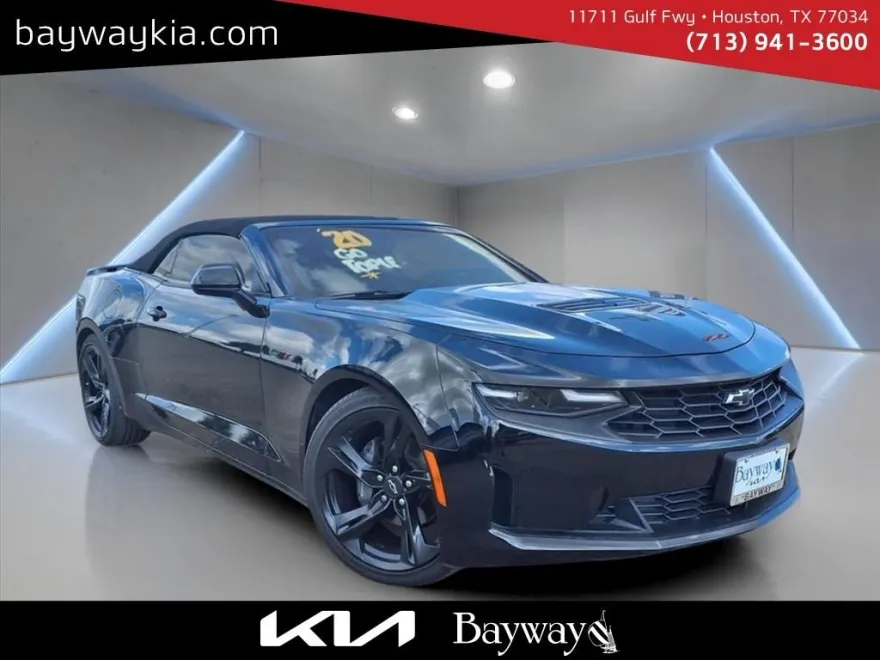 2020 Chevrolet Camaro LT1 photo 1