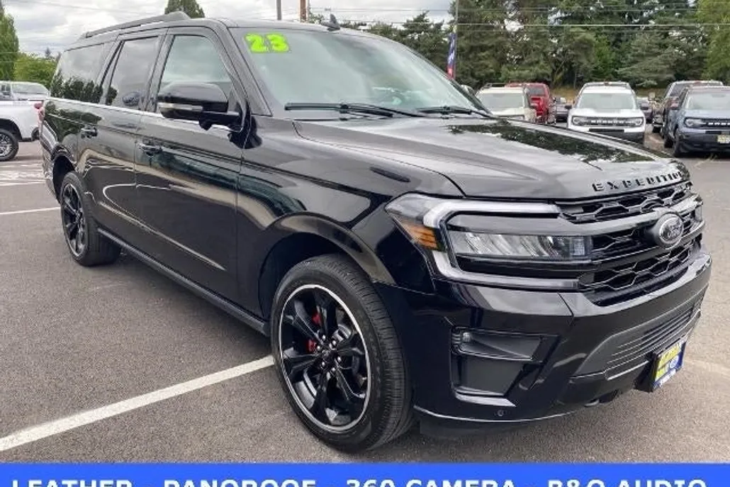2023 Ford Expedition MAX Limited photo 1